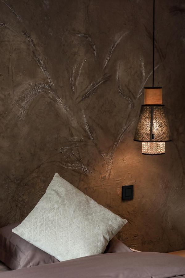 Couleur Basilic Aparthotel Rochefort Exterior photo